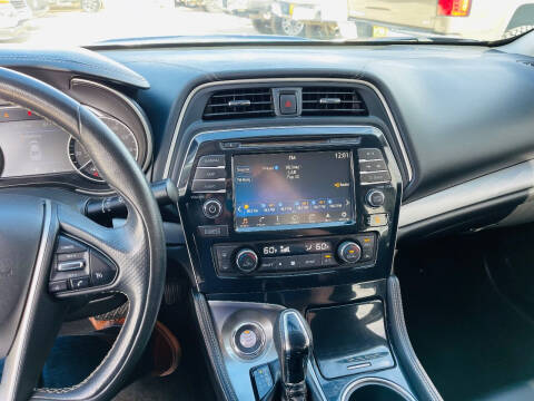 2018 Nissan Maxima 3.5 SV