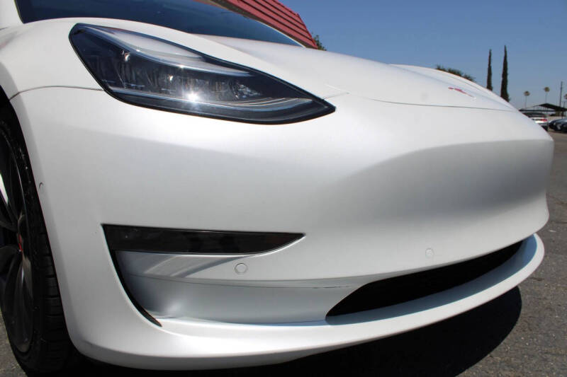 2020 Tesla Model 3 Performance