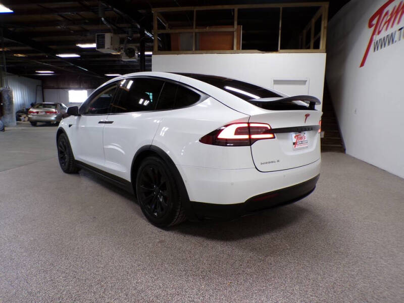 2016 Tesla Model X 90D