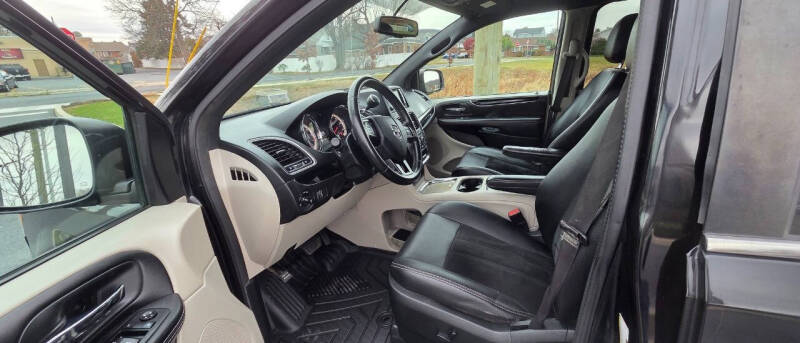 2017 Dodge Grand Caravan SXT