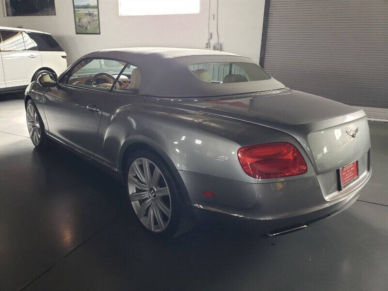 2013 Bentley Continental 23