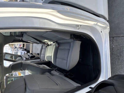 2017 Chevrolet Silverado 1500 Custom