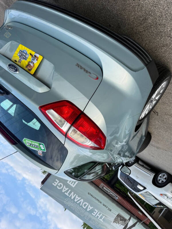 2013 Ford C-MAX Hybrid SE