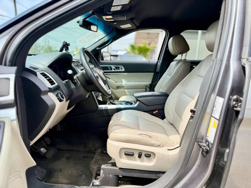 2011 Ford Explorer XLT