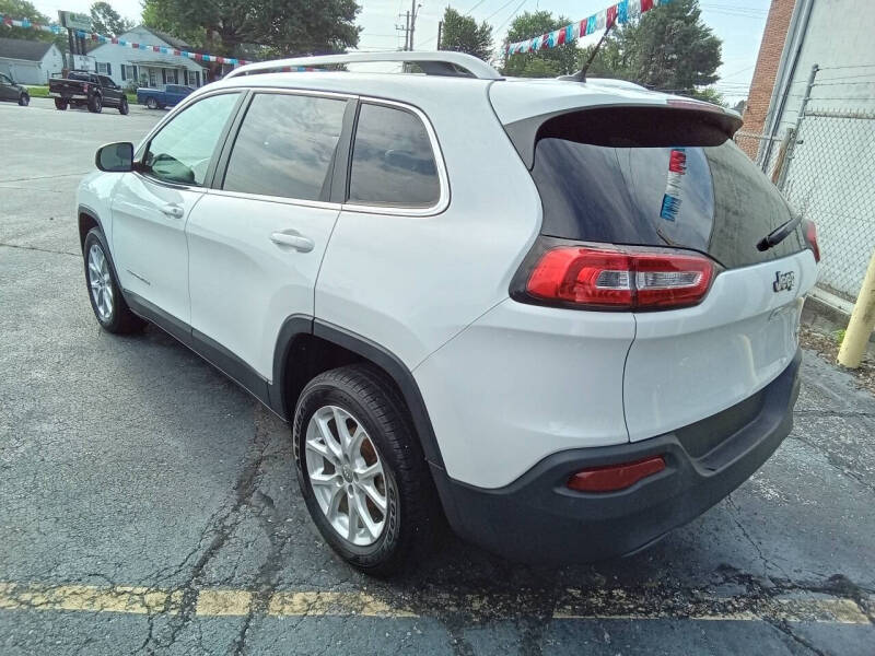 2017 Jeep Cherokee Latitude