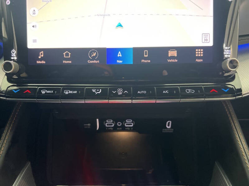 2023 Jeep Grand Wagoneer Series III