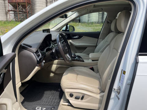 2019 Audi Q7 quattro Prestige 55 TFSI