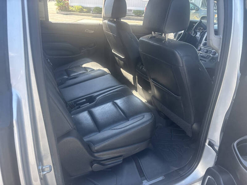 2020 GMC Yukon XL SLT