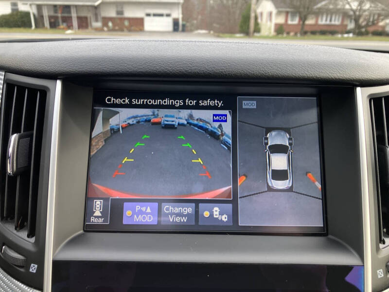 2017 Infiniti Q60 Red Sport 400