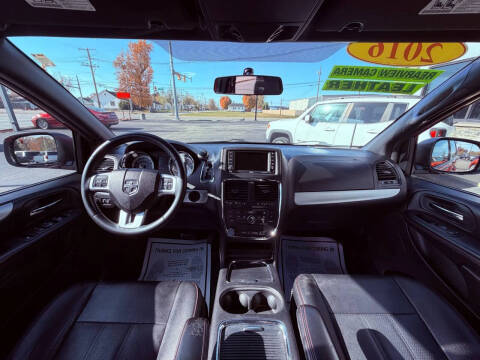 2016 Dodge Grand Caravan R/T
