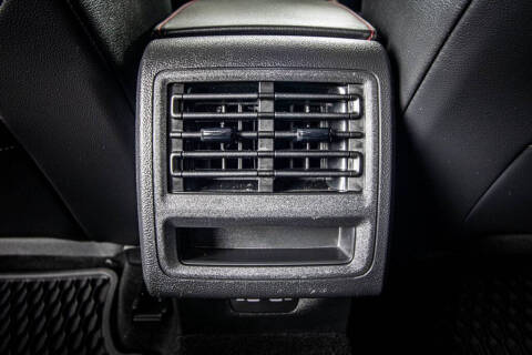 2023 Volkswagen Golf GTI SE