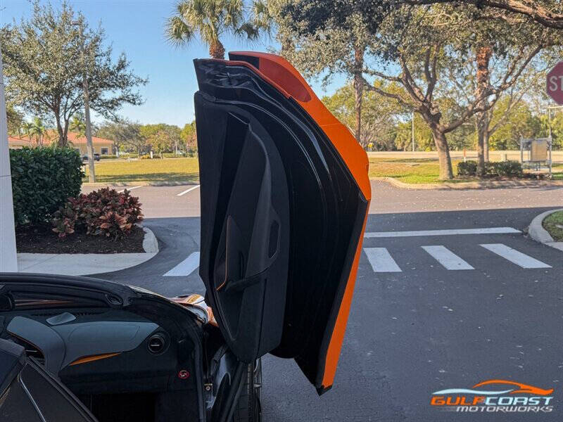 2022 McLaren 720S Spider