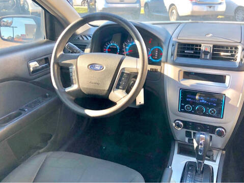 2012 Ford Fusion SE