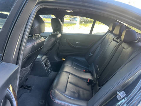 2015 BMW 3 Series 328i