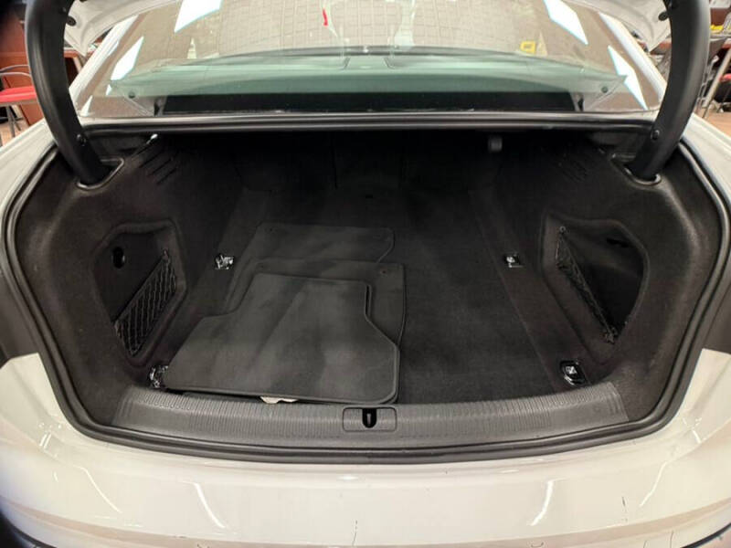 2024 Audi A4 quattro S line Prem Plus 45 TFSI