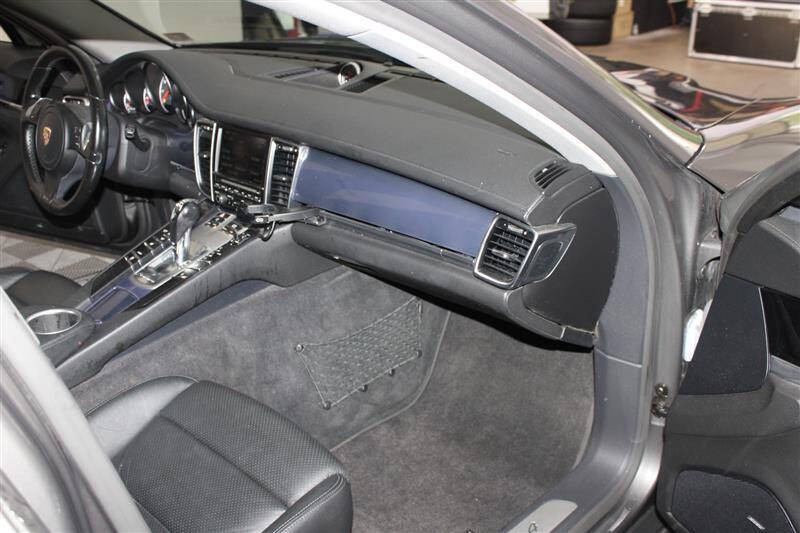 2015 Porsche Panamera