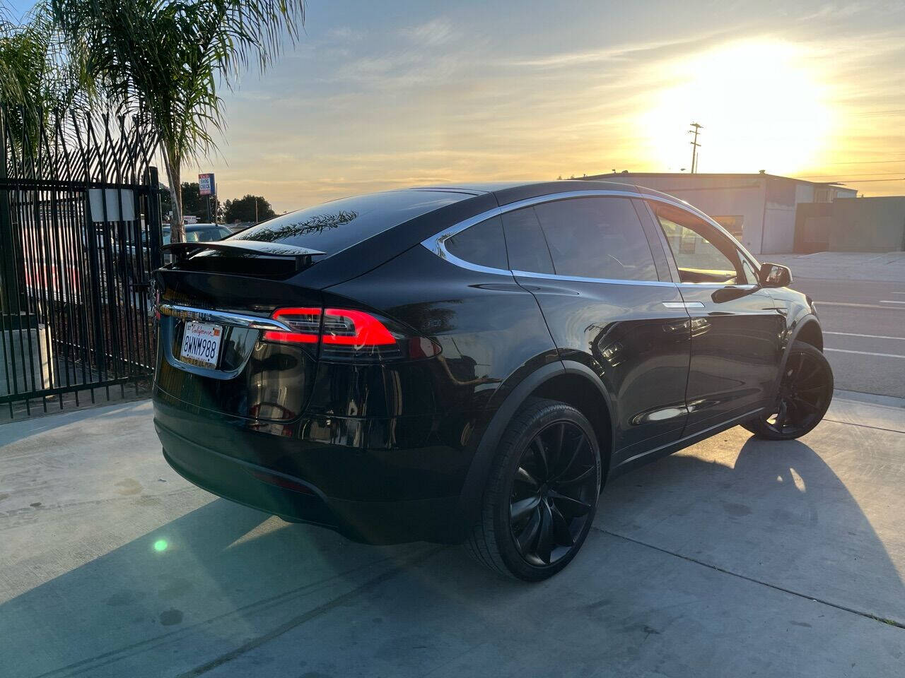 Black 2016 Tesla Model X 90D AWD 90D 4dr SUV 13