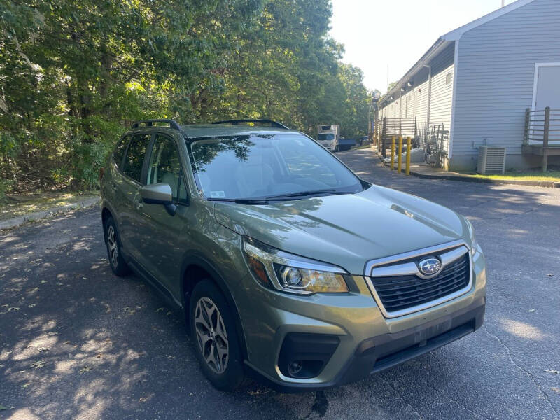 2019 Subaru Forester Premium photo 5