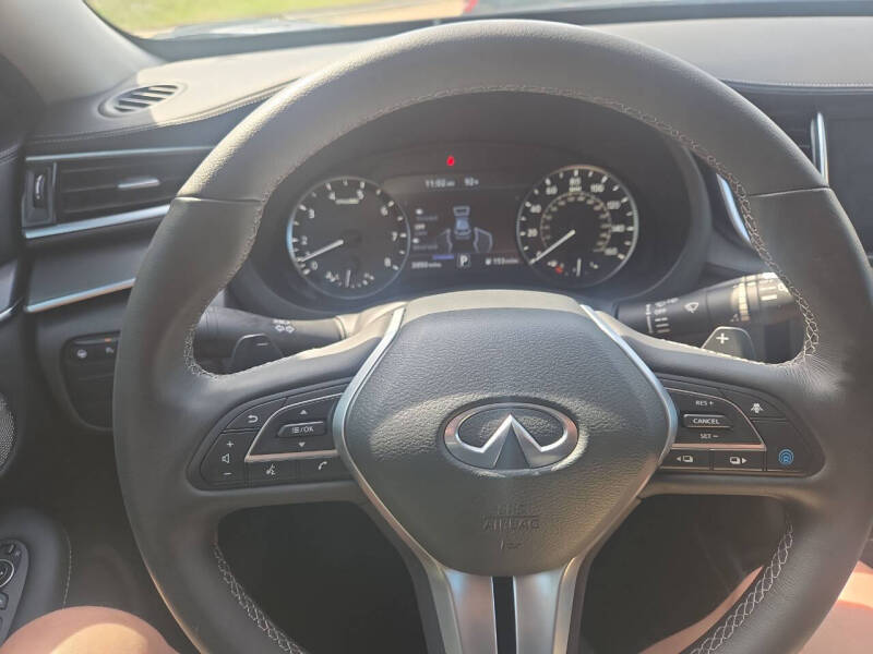 2025 Infiniti QX50 Luxe