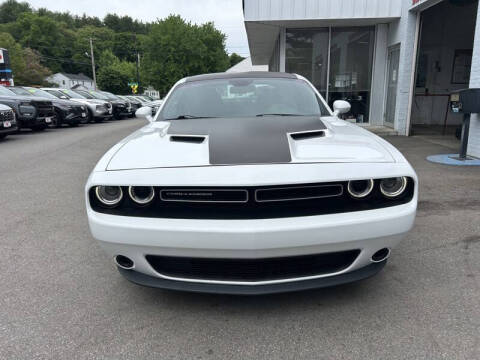 2016 Dodge Challenger SXT