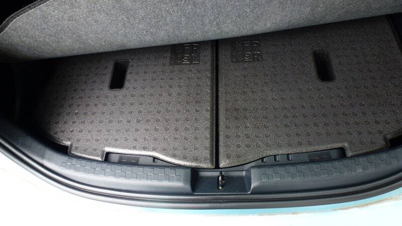 2012 Toyota Prius c Three