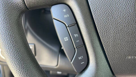 2025 Chevrolet Express 2500