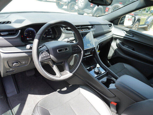 2024 Jeep Grand Cherokee