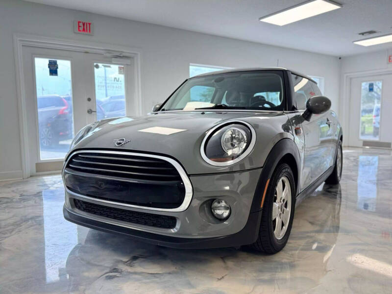 2019 MINI Hardtop 2 Door Cooper