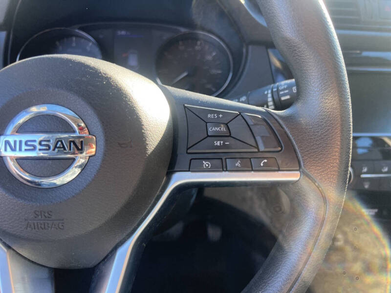 2020 Nissan Rogue Sport S