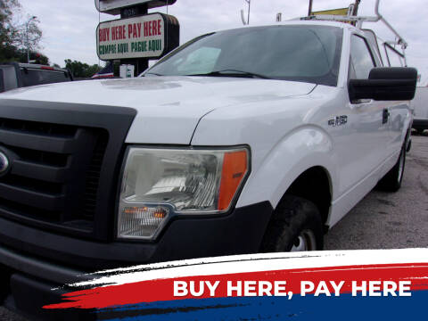 2010 Ford F-150 for sale at APPLE MOTOR CO. in Houston TX