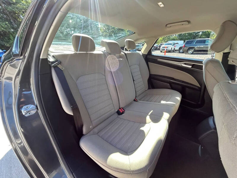 2019 Ford Fusion S