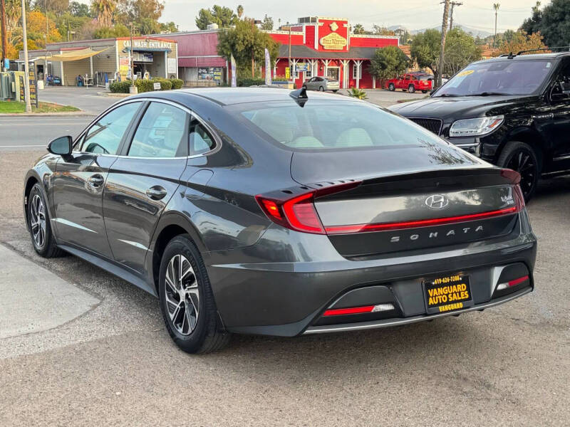2021 Hyundai Sonata Hybrid Blue
