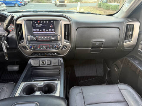2016 GMC Sierra 2500HD Denali
