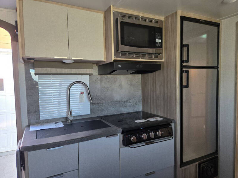 2021 Winnebago Micro Minnie