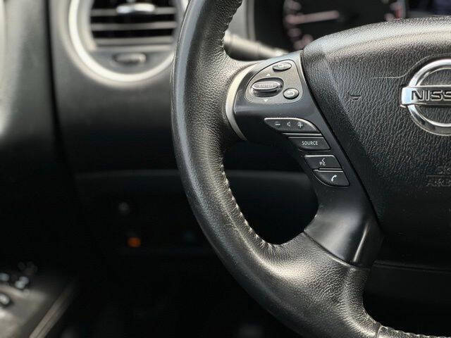 2019 Nissan Pathfinder SV