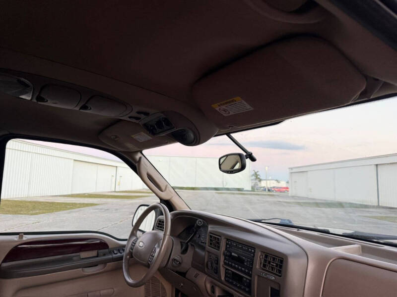 2004 Ford Excursion Eddie Bauer