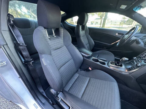 2016 Hyundai Genesis Coupe