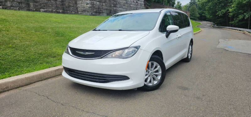 2017 Chrysler Pacifica Touring