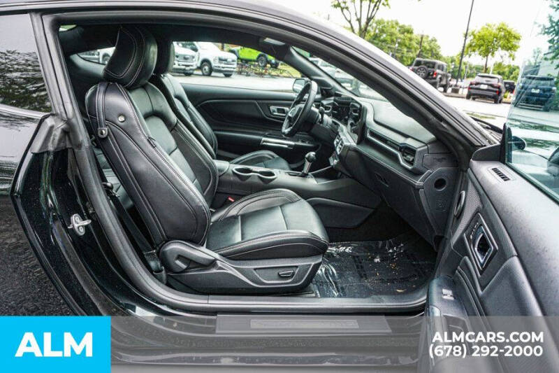 2025 Ford Mustang EcoBoost Premium