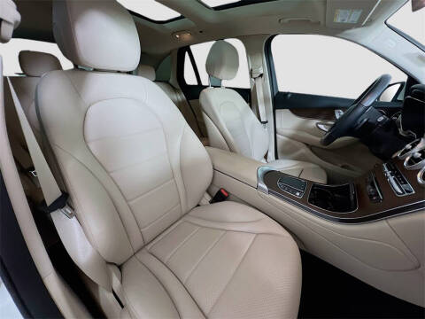 2022 Mercedes-Benz GLC GLC 300 4MATIC