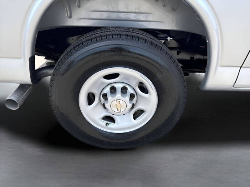 2026 Chevrolet Express 2500