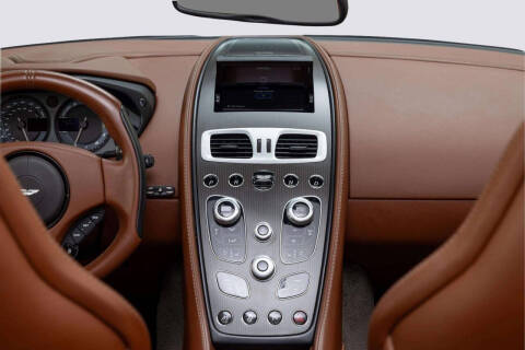 2016 Aston Martin Vanquish Volante