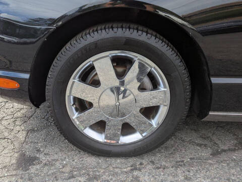 2002 Ford Thunderbird Deluxe