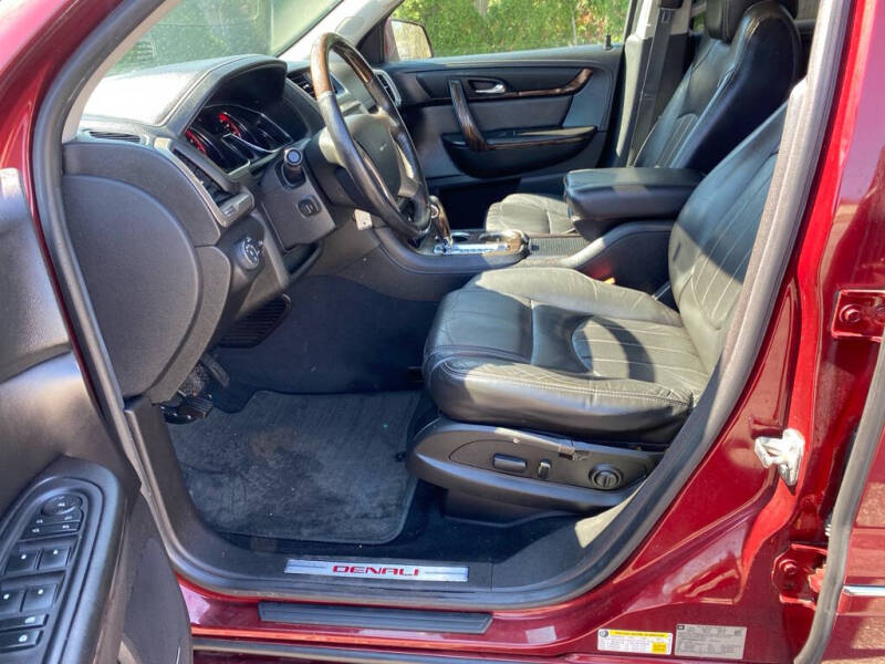2016 GMC Acadia Denali