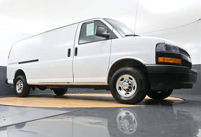 2024 Chevrolet Express 3500