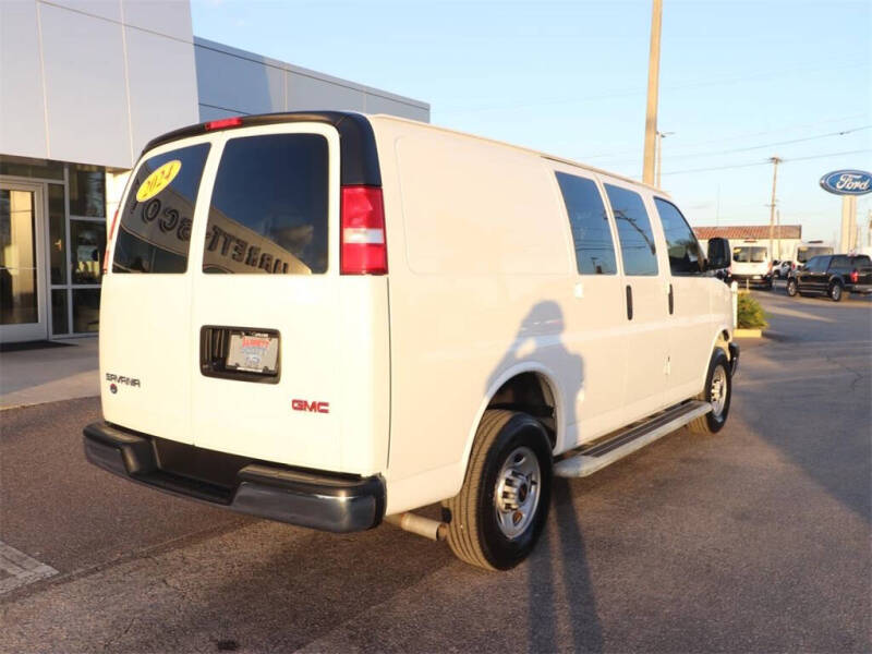2024 GMC Savana 2500