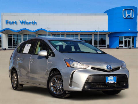 2016 Toyota Prius v Two