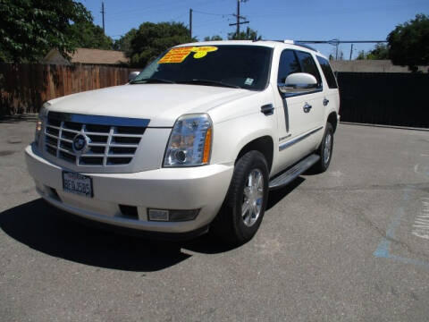 2007 Cadillac Escalade for sale at Grace Motors in Manteca CA