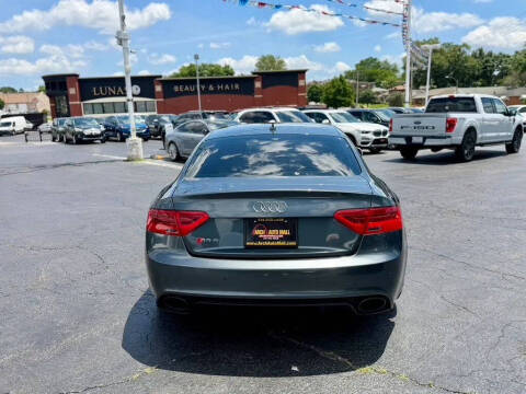 2013 Audi RS 5 quattro