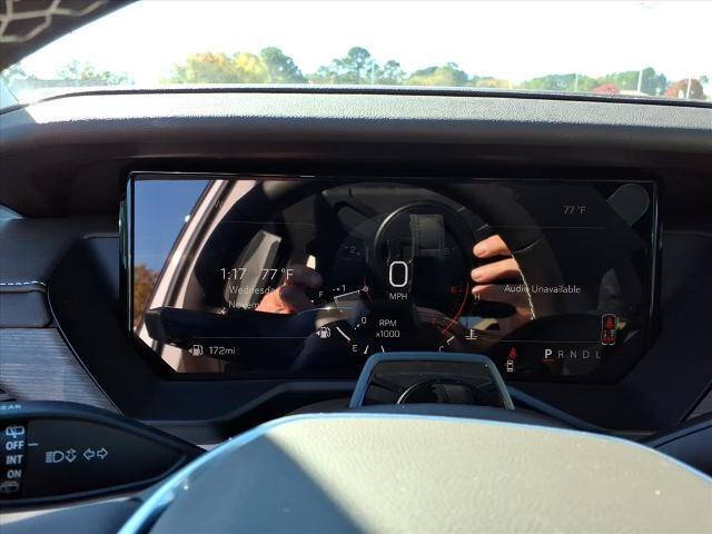 2026 GMC Acadia Denali - Photo 13